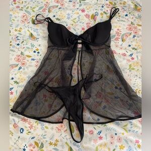 Victoria's Secret Flyaway Babydoll Lingerie w/thong Sz L/14 Vintage Circa 2010